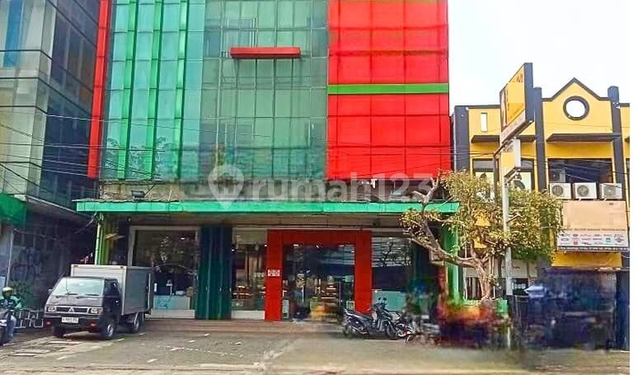 Ruko Jatiwaringin Pondok Gede 4.5 Lantai, LT 278 m2, Jln Raya, Jual Cepat Murah