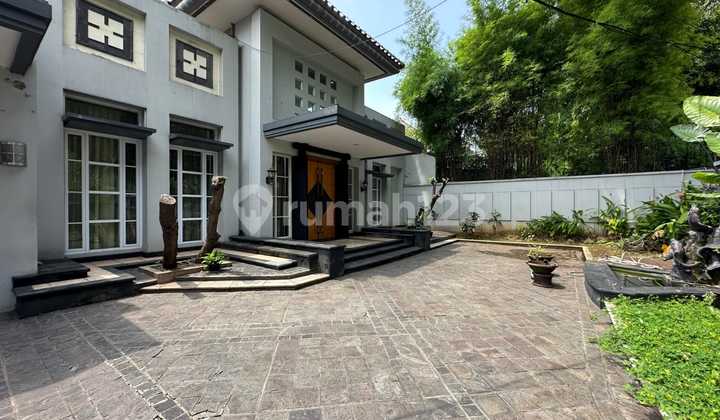 Rumah Menteng 2 Lantai, Gol. C, Lingkungan Elit, Bagus Murah 2