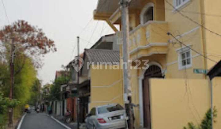 Kost Tebet Timur 2.5 Lantai, 15 KT, LT 161 m2, Murah Dibwh Harga Pasar