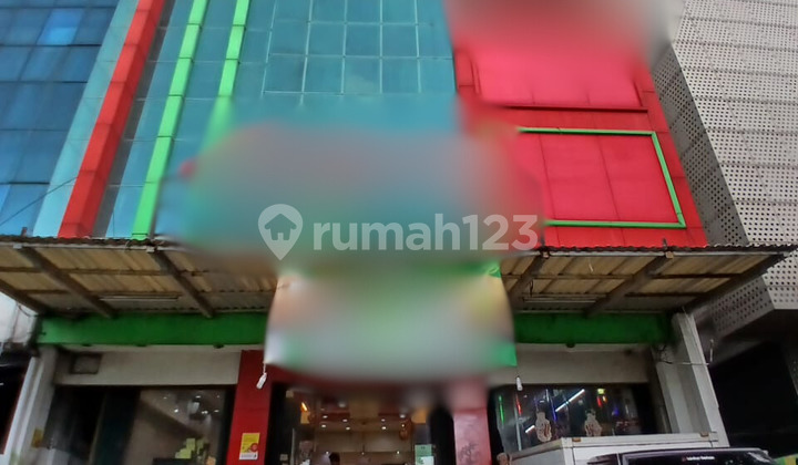 Ruko Mampang Prapatan 4.5 Lantai, LT 286 m2, Jalan Raya, Jual Cepat