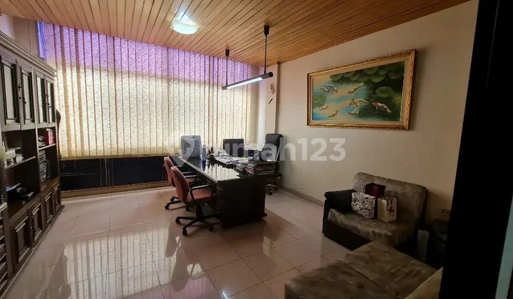 Ruko Bungur Besar Raya Kemayoran: 4.5 Lt, LT 74 M2, Bagus, Murah Ruko Bungur Besar Raya Kemayoran: 4.5 Lt, LT 74 M2, Bagus, Murah