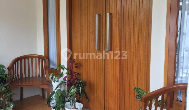 Rumah Pondok Kelapa : 2 Lantai, LT 105 M2, Bagus, Jual Cepat Murah