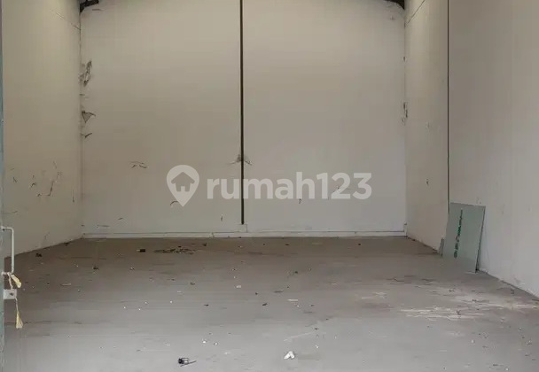 Kosambi Warehouse Tangerang, Land Area 411 m2, Building Area 255 m2, Container Access, Ready to Use