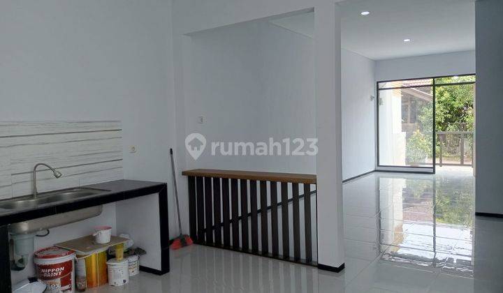 Rumah Minimalis Cantik Siap Huni di Taman Kopo Indah 2