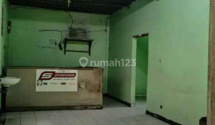 Rumah Dijual Modern Nyaman di Sayap Gatot Subroto 2