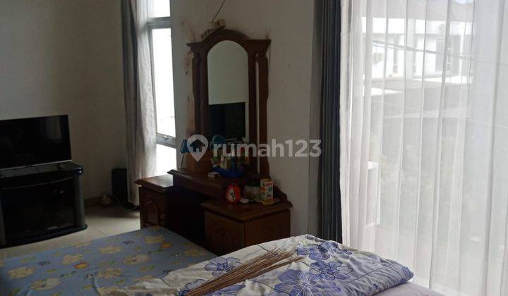 Rumah Dijual Minimalis 2 Lantai Nyaman Siap Pakai di Nataendah 2