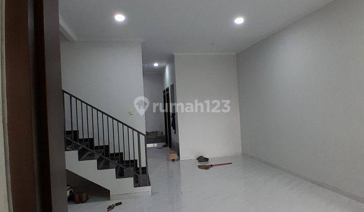 Rumah Dijual Minimalis Nyaman di Mekar Wangi  1