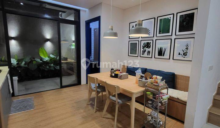 Rumah Dijual Minimalis Modern Sangat Cantik Nyaman di Gerlong 1