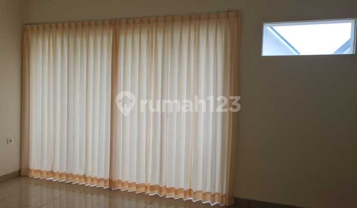 Rumah Dijual Cantik Minimalis di Summarecon Rumah Dijual Cantik Minimalis di Summarecon