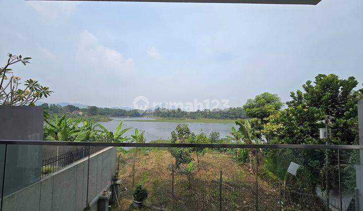 Disewakan Rumah Modern View Danau di Kota Baru Parahyangan 2