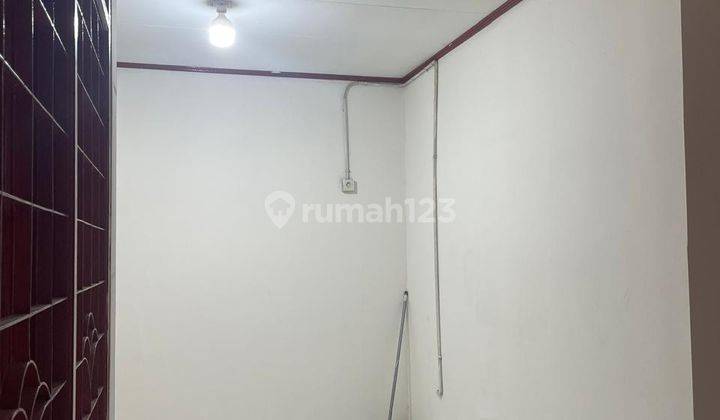 Rumah Minimalis Lokasi di Sarijadi Mainroad 1