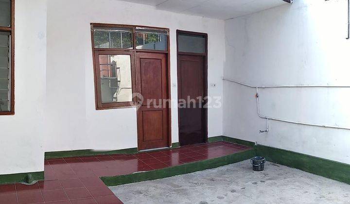 Rumah Cantik di Komplek Permata Cimahi Lingkungan Aman Nyaman 1