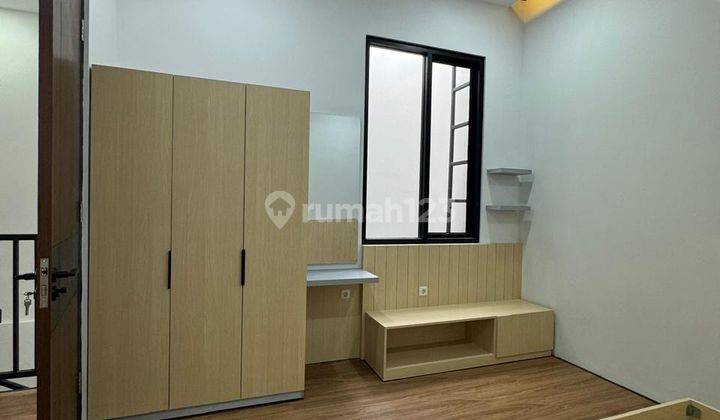 Rumah Baru Minimalis Strategis di Sayap Soekarno Hatta 2