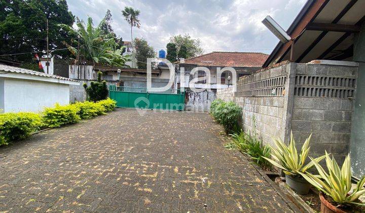 Rumah Dan Tanah Hook Lokasi di Sayap Setiabudi 2