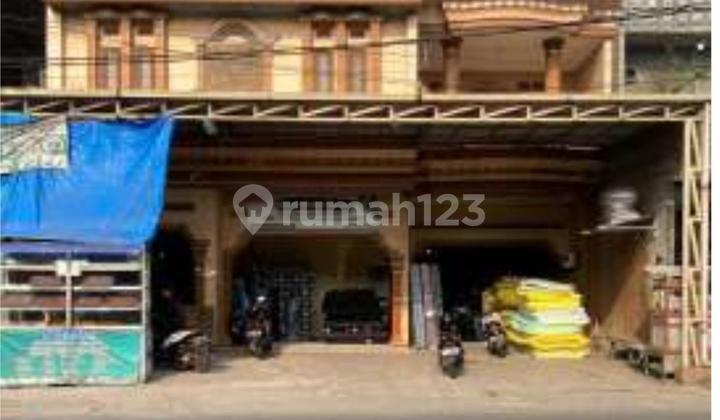 Affordable AUCTION townhouse, good 325 m2 with SHM, at Jl.Cigondewah Rahayu no 2 Affordable AUCTION townhouse, good 325 m2 with SHM, at Jl.Cigondewah Rahayu no 2