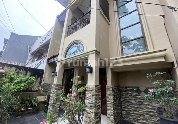 Rumah Cantik Komplek Cinere Harga Murahnya Kebangetan