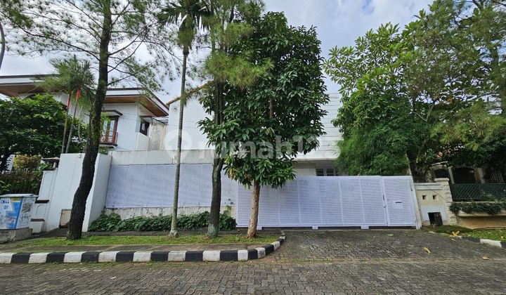 Rumah Cantik Di Villa Cinere Mas 