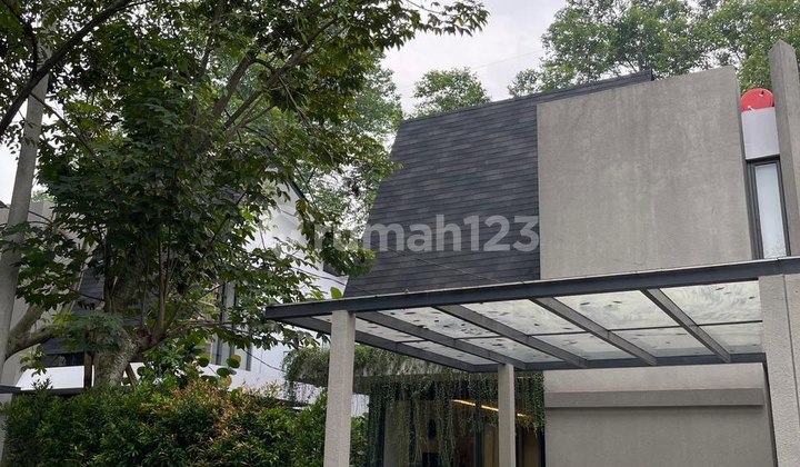 Rumah Keren Yve Habitat Tanqh terluas dan Sudah SHM