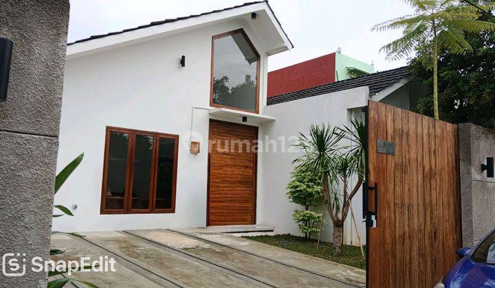 Rumah Cantik Di Jurang Mangu 1