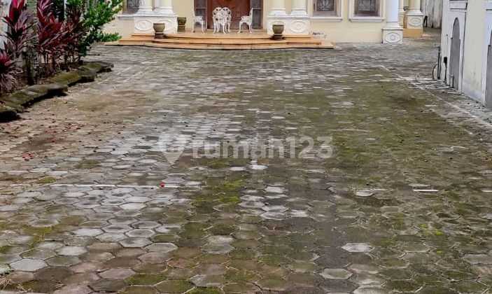 1105.28 Kediri Asset Auction in Kandat on Raya Kediri Blitar 1