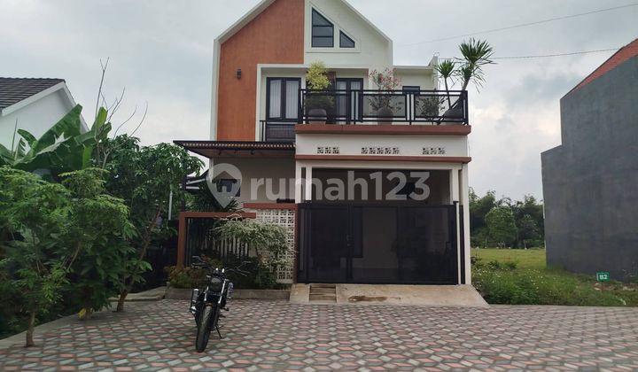 Jual Properti Mojokerto Kota Di Rumah Mewah Dua Lantai