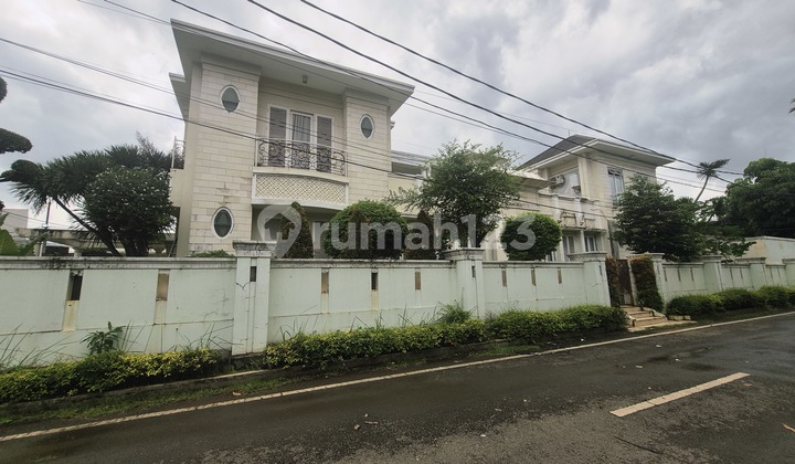 Rumah 2 Lantai, Dalam.kompleks,.Keamanan.24 Jam Rumah 2 Lantai, Dalam.kompleks,.Keamanan.24 Jam