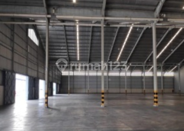 Modern Warehouse For Rent In An Industrial Area, Delta Silicon Cikarang Modern Warehouse For Rent In An Industrial Area, Delta Silicon Cikarang