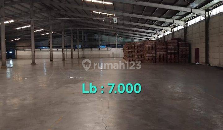 Disewakan Gudang Dalam Kawasan Industri Karawang Barat - Warehouse and Office for Rent in the West Karawang Industrial Area, West Java  1