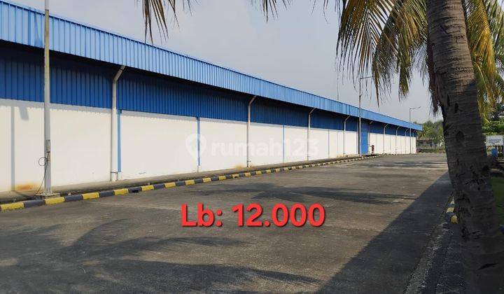 Warehouse For Rent In The West Karawang Industrial Area, West Java 
- Disewakan Gudang Dalam Kawasan Industri Karawang Barat 2