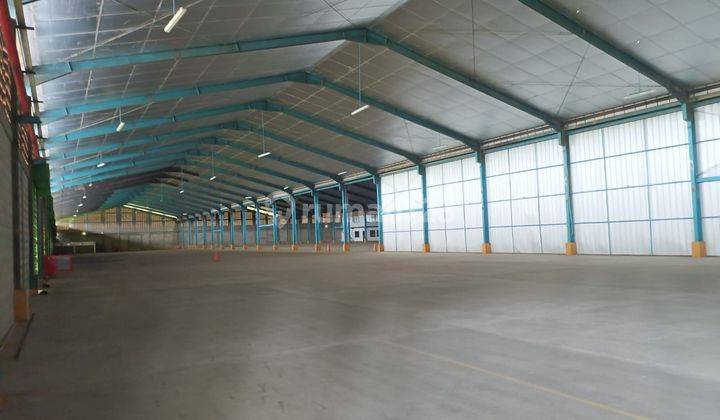 Disewakan Gudang Dalam Kawasan Industri, Kalijati Subang, Jawa Barat
- Warehouse For Rent In Kalijati, Subang, West Java 2