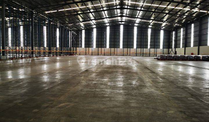 Modern warehouse for rent Delta Silicon Cikarang 1