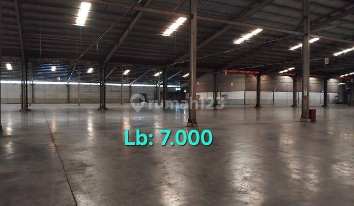 Disewakan Gudang Dalam Kawasan Industri Karawang Barat - Warehouse and Office for Rent in the West Karawang Industrial Area, West Java  2