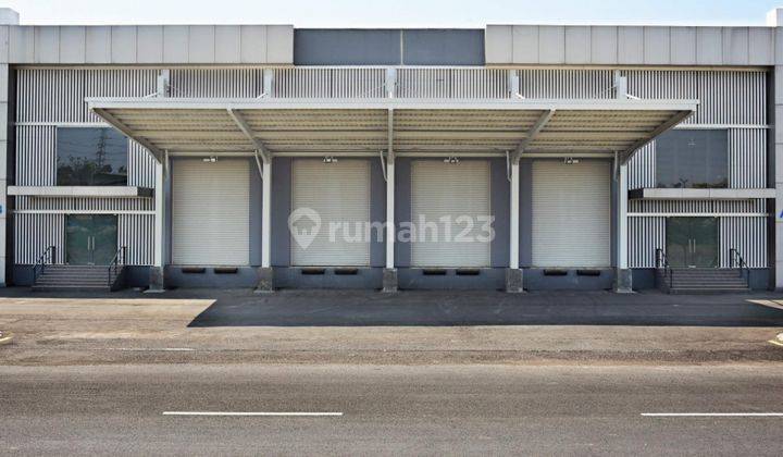 Disewakan Gudang Modern Dalam Kawasan Industri Karawang - Modern Warehouse For Rent In The Karawang Industrial Area 1