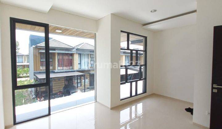 Dijual Rumah 2 Lantai Bagus Dan Nyaman Siap Huni 2