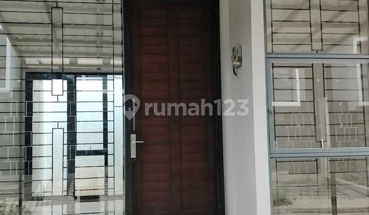 For Sale Move-In Ready House 2