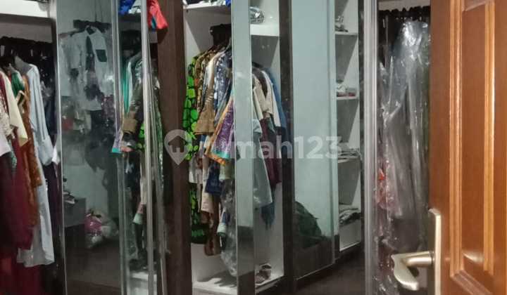 For Sale Ready to Live In Beautiful and Comfortable Home 2