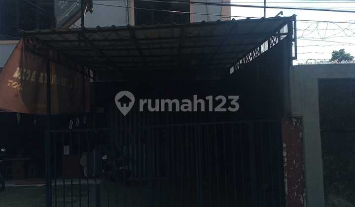 Dijual Ruko Gandeng 3 Lantai Pinggir Jalan