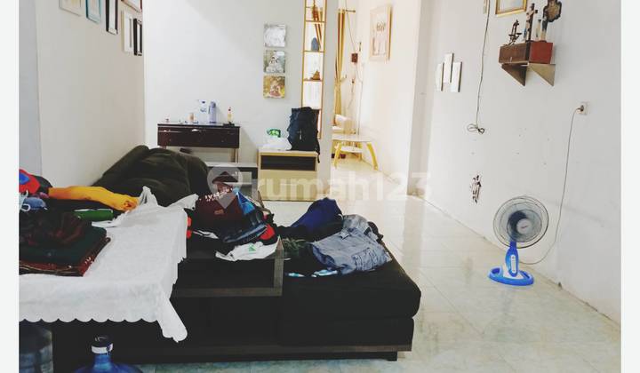 Rumah Posisi Hoek Shm Di Taman Royal 2 Cipondoh 2