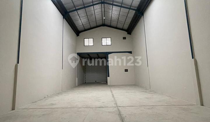 For Rent New Warehouse with Hook Position in Eraprima Toha Tangerang Warehouse Area