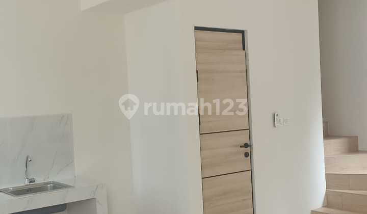 Disewakan Rumah Siap Huni Di Cluster Lippo Karawaci