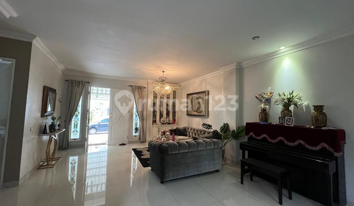 Rumah Lingkungan Asri Shm Di Victoria River Park Bsd