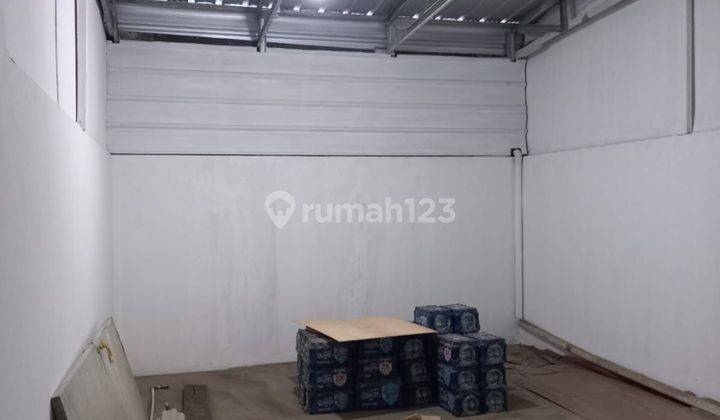 Ruko 2 Lantai Siap Pakai Selesai Renovasi Di Taman Royal 3 2