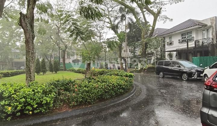 For Sale Hokky Plot Facing Park at Danau Biru Lippo Karawaci