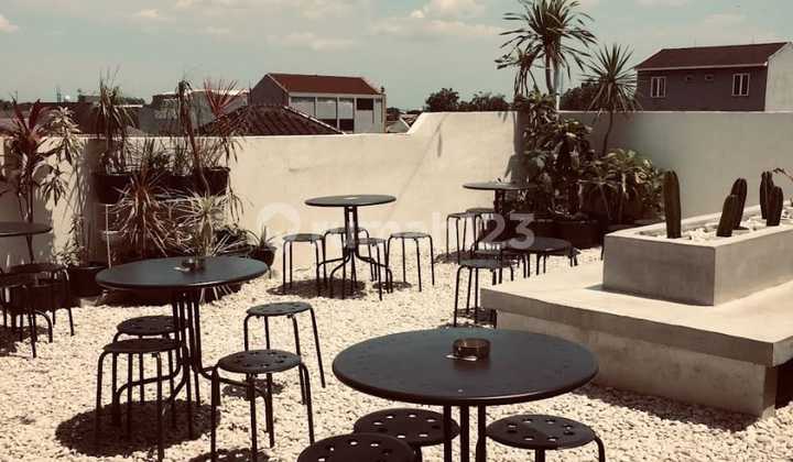 For Rent 3rd Floor Rooftop Business Space on Jl MT Haryono Tangerang For Rent 3rd Floor Rooftop Business Space on Jl MT Haryono Tangerang