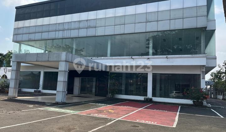 Disewakan Showroom Siap Pakai di Cimone Tangerang