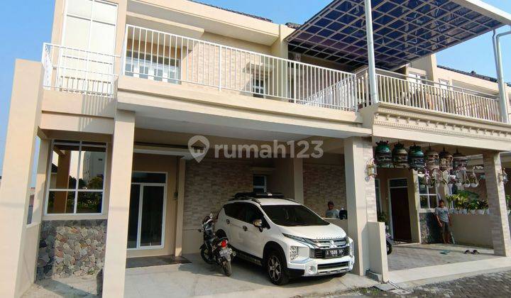 Rumah 2 lantai dekat luwes gentan park 2