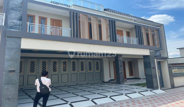 Rumah Mewah Solo Baru Siap Huni Full Furnished Bangunan Baru Rumah 1