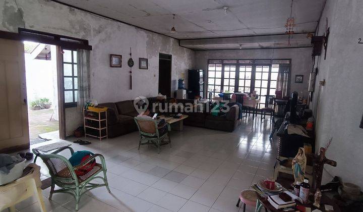 Rumah Besar Di daerah Semarang Barat SHM Bagus hadap Selatan 2