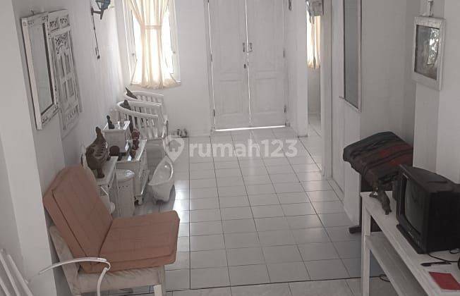 DiJual Rumah Semi Furnished di Kampung Semawis 2