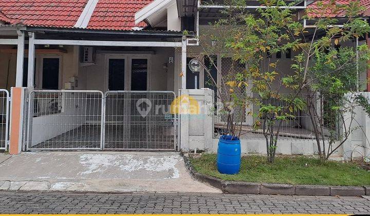 Rumah Bagus Strategis Siap Huni di Taman Oleander Graha Padma 1